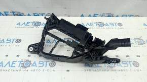 Корпус блока предохранителей подкапотный левый Toyota Rav4 19-24 hybrid