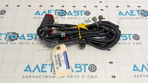 Cablarea barei de protecție față Jeep Cherokee KL 20-23 sub proiectoare de ceață și jaluzele fără senzori de parcare și radar