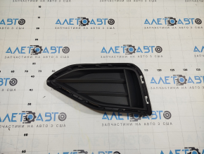 Grila bara fata stanga VW Passat 20-22 fara senzori parcare, structura