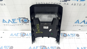 Накладка центральной консоли задняя нижняя Volvo XC90 16-25 тип 1, черная, царапины