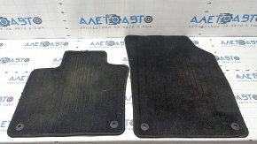 Set covorașe Volvo XC90 16-18 pentru 3 rânduri de scaune, din material textil, negre, pentru curățare, partea șoferului este uzată