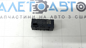 Кнопка подогрева заднего левого сидения BMW 4 F32/33/36 14-20