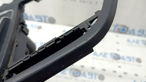 Накладка центральной консоли с подстаканниками BMW 4 F32/33/36 16-20 с ковриком, царапины, полез хром
