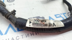 Проводка двигателя Nissan Ariya 23-26 на задний