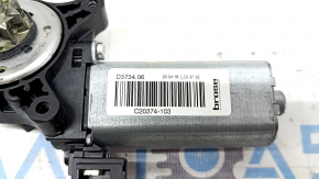 Мотор регулировки подушки пассажирского сиденья Audi A5 F5 18-25 5D задний, без каркаса