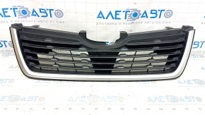 Решетка радиатора grill Subaru Forester 19-21 SK низ, с заглушкой под камеру, песок, царапины