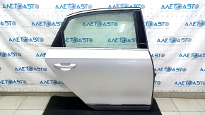 Дверь в сборе задняя правая VW Passat b8 16-19 USA серебро LA7W, тычка