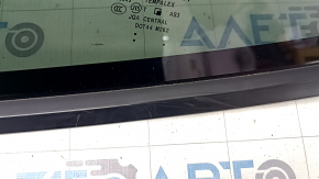 Форточка глухое стекло задняя левая Subaru Forester 19-24 SK царапины на молдинге