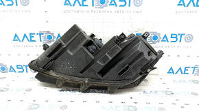 Фара передняя правая VW Passat b8 16-19 USA галоген