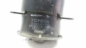 Мотор вентилятора охлаждения правый Toyota Camry v55 15-17 2.5 usa, надломана фишка