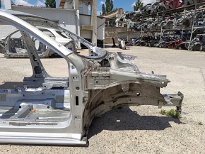 Четверть передняя правая VW Passat b8 16-19 USA на кузове, серебро