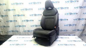 Пассажирское сидение Nissan Ariya 23-26 с airbag, механическое, подогрев, кожзам черный с вставкой алькантары