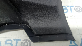 Обшивка арки правая Ford C-max MK2 13-18 черная, с решеткой, царапины, потерта
