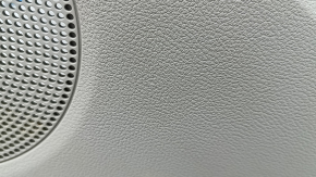 Ornamente ușă spate dreapta Ford C-max MK2 13-18 bej cu inserție bej din plastic, cotiera piele bej, sub tweeter, zgârieturi, abraziuni