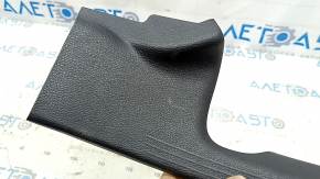 Накладка порога задняя правая Mercedes GLC 16-22 черная, надрыв крепления
