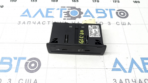 USB Hub Mercedes GLC 20-22 передний, 2 Usb-C