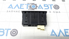 USB Hub Mercedes GLC 20-22 передний, 2 Usb-C