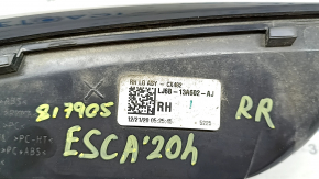 Фонарь внутренний крышка багажника правый Ford Escape MK4 20-22