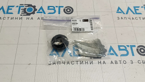 Опора радиатора нижняя правая Chevrolet Trax 15-22 резина
