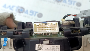 Плафон освещения передний Ford Fusion mk5 17-20 серый под люк, тип 2
