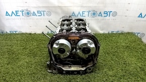 Головка блока цилиндров в сборе правая Audi A6 C7 16-18 3.0T CREC