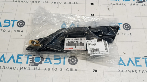 Уплотнитель решетки дворников левый Toyota Venza 21-24
