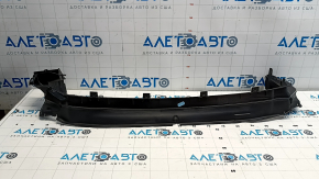 Дефлектор радиатора нижний Volvo XC60 18-26
