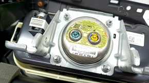 Торпедо передняя панель с AIRBAG Ford Fusion mk5 17-20 черная под start-stop и динамик