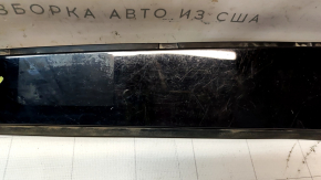 Накладка двери боковая задняя левая Audi A4 B8 08-16 перед, царапины