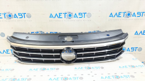 Решетка радиатора grill VW Passat b8 16-19 USA хром полоска, без эмблемы