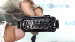 Фишка на проводку переднего бампера BMW X7 G07 19-22 на усилителе, на датчики удара, сигналы, и жалюзи