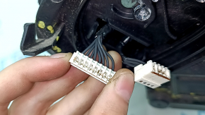 Фара передняя левая голая BMW X7 G07 19-22 LED, без блока, без уплотнителя и кронштейна, сломаны крепления, трещины в корпусе, пробит корпус, пробито стекло