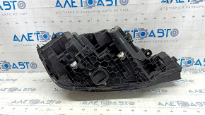 Фара передняя левая голая BMW X7 G07 19-22 LED, без блока, без уплотнителя и кронштейна, сломаны крепления, трещины в корпусе, пробит корпус, пробито стекло