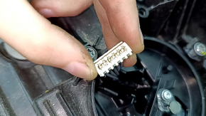 Фара передняя левая голая BMW X7 G07 19-22 LED, без блока, без уплотнителя и кронштейна, сломаны крепления, трещины в корпусе, пробит корпус, пробито стекло
