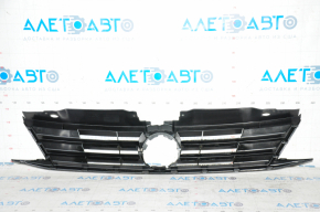Решетка радиатора grill VW Jetta 15-18 USA без эмблемы