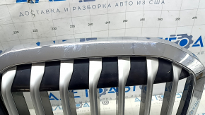Решетка радиатора grill BMW X7 G07 19-22 без ночного видения, под камеру, вмятины, песок, сломаны крепления