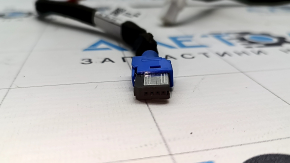 Hub USB Hyundai Ioniq 5 22-24
