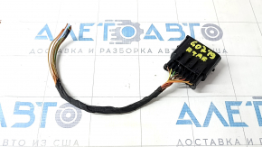 Фишка на проводку заднего бампера BMW X7 G07 19-26 под парктроники и PMA