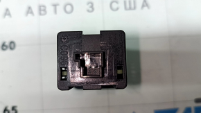 USB Hub центральной консоли Jeep Compass 22-26 задний, царапины