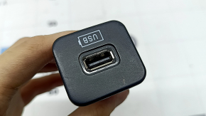 USB Hub центральной консоли Jeep Compass 22-26 задний, царапины