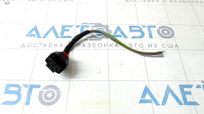 Фишка фонаря внешнего крыло правая BMW X7 G07 19-22 LED