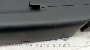 Накладка спинки пассажирского сидения задняя Jeep Grand Cherokee WK2 11-22 черная, царапины