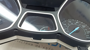 Щиток приборов Ford Escape MK3 17-19 рест, большой экран, 72к, царапины