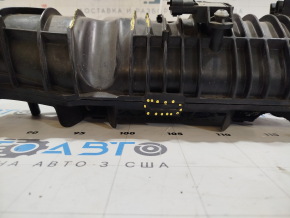 Коллектор впускной Ford Mustang mk6 15-19 2.3T нет фрагмента, сломано ухо