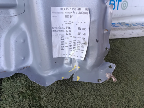 Корыто багажника Audi A4 B9 17-25 отпилена, надрывы