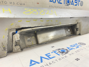 Порог правый Toyota Camry v55 15-17 usa серебро замят сзади, затертый, порван