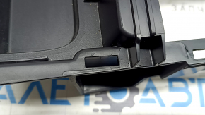 Накладка центральной консоли подстаканники Ford Escape MK3 17-19 черная, царапины