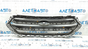 Решетка радиатора grill Ford Escape MK3 17-19 рест серая с хромом, песок