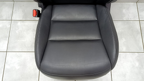 Водительское сидение Infiniti QX50 19-21 с airbag, электро, подогрев, кожа черная, серая строчка, ржавое снизу