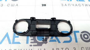 Накладка центральной консоли Hyundai Ioniq 5 22-26 под индикатор и USB